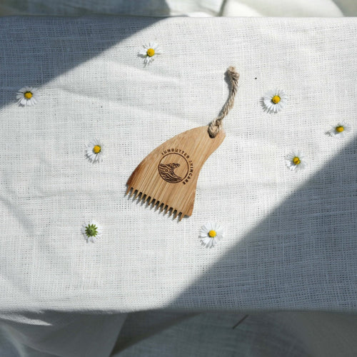 Bamboo Wax Comb